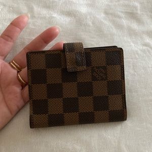 Authentic Louis Vuitton Damier Wallet